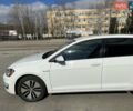 Белый Фольксваген e-Golf, объемом двигателя 0 л и пробегом 130 тыс. км за 10400 $, фото 27 на Automoto.ua