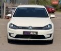 Білий Фольксваген e-Golf, об'ємом двигуна 0 л та пробігом 143 тис. км за 9800 $, фото 10 на Automoto.ua