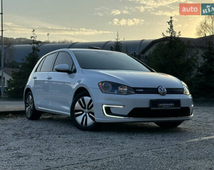 Белый Фольксваген e-Golf, объемом двигателя 0 л и пробегом 92 тыс. км за 7999 $, фото 1 на Automoto.ua