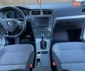 Белый Фольксваген e-Golf, объемом двигателя 0 л и пробегом 90 тыс. км за 10000 $, фото 5 на Automoto.ua