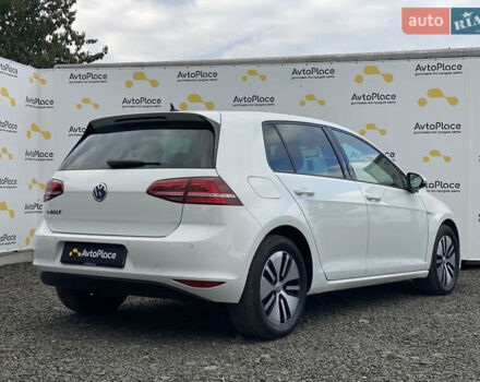 Белый Фольксваген e-Golf, объемом двигателя 0 л и пробегом 132 тыс. км за 9500 $, фото 6 на Automoto.ua