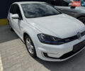 Белый Фольксваген e-Golf, объемом двигателя 0 л и пробегом 186 тыс. км за 9000 $, фото 2 на Automoto.ua