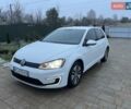 Белый Фольксваген e-Golf, объемом двигателя 0 л и пробегом 93 тыс. км за 8000 $, фото 3 на Automoto.ua