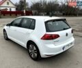 Белый Фольксваген e-Golf, объемом двигателя 0 л и пробегом 72 тыс. км за 12900 $, фото 11 на Automoto.ua