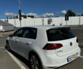 Белый Фольксваген e-Golf, объемом двигателя 0 л и пробегом 88 тыс. км за 8500 $, фото 8 на Automoto.ua