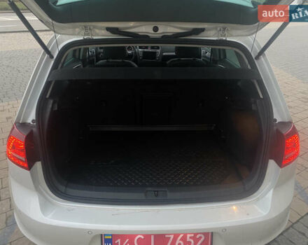 Белый Фольксваген e-Golf, объемом двигателя 0 л и пробегом 153 тыс. км за 8199 $, фото 11 на Automoto.ua