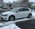 Белый Фольксваген e-Golf, объемом двигателя 0 л и пробегом 92 тыс. км за 8900 $, фото 2 на Automoto.ua