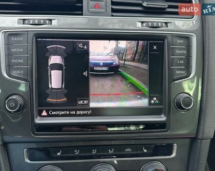 Білий Фольксваген e-Golf, об'ємом двигуна 0 л та пробігом 148 тис. км за 10200 $, фото 12 на Automoto.ua