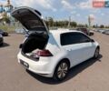 Білий Фольксваген e-Golf, об'ємом двигуна 0 л та пробігом 143 тис. км за 9800 $, фото 34 на Automoto.ua