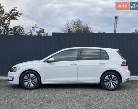 Белый Фольксваген e-Golf, объемом двигателя 0 л и пробегом 132 тыс. км за 9500 $, фото 45 на Automoto.ua