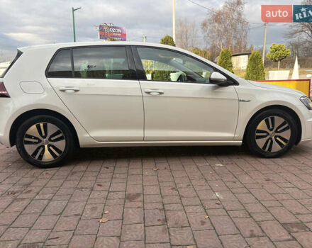 Белый Фольксваген e-Golf, объемом двигателя 0 л и пробегом 110 тыс. км за 8800 $, фото 18 на Automoto.ua