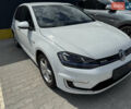 Белый Фольксваген e-Golf, объемом двигателя 0 л и пробегом 186 тыс. км за 9500 $, фото 2 на Automoto.ua