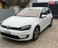 Белый Фольксваген e-Golf, объемом двигателя 0 л и пробегом 35 тыс. км за 10499 $, фото 1 на Automoto.ua