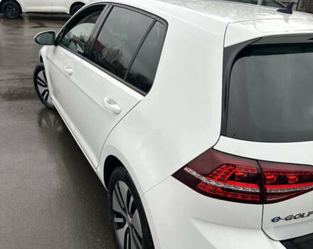 Білий Фольксваген e-Golf, об'ємом двигуна 0 л та пробігом 66 тис. км за 7500 $, фото 14 на Automoto.ua