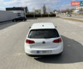 Белый Фольксваген e-Golf, объемом двигателя 0 л и пробегом 130 тыс. км за 10400 $, фото 20 на Automoto.ua