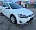 Белый Фольксваген e-Golf, объемом двигателя 0 л и пробегом 120 тыс. км за 7999 $, фото 2 на Automoto.ua