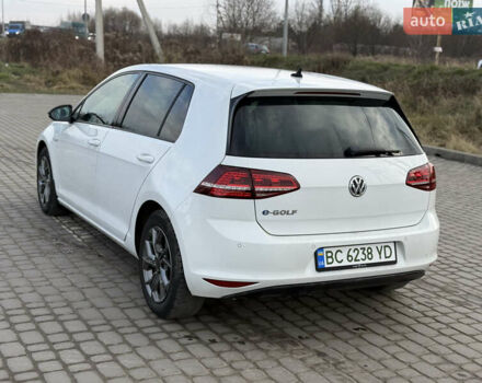 Білий Фольксваген e-Golf, об'ємом двигуна 0 л та пробігом 96 тис. км за 8900 $, фото 16 на Automoto.ua