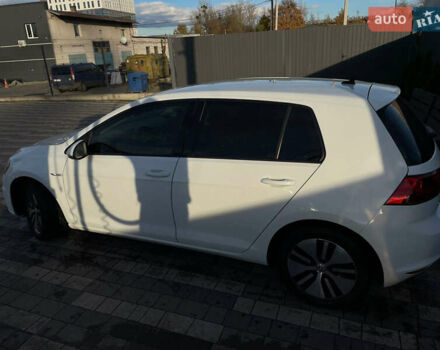 Белый Фольксваген e-Golf, объемом двигателя 0 л и пробегом 102 тыс. км за 7100 $, фото 20 на Automoto.ua