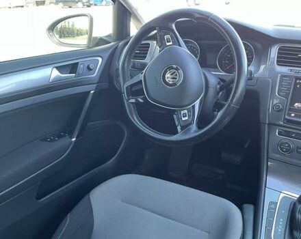 Белый Фольксваген e-Golf, объемом двигателя 0 л и пробегом 119 тыс. км за 8600 $, фото 18 на Automoto.ua