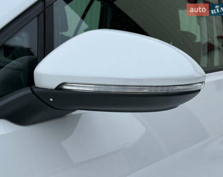 Белый Фольксваген e-Golf, объемом двигателя 0 л и пробегом 149 тыс. км за 8800 $, фото 11 на Automoto.ua