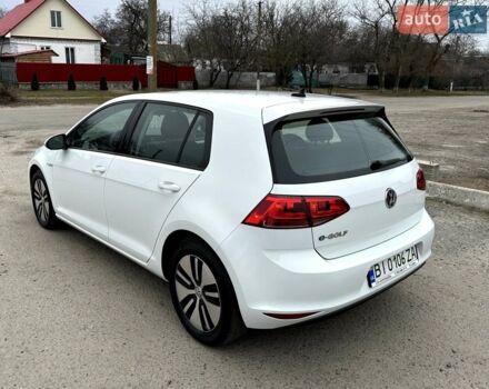 Білий Фольксваген e-Golf, об'ємом двигуна 0 л та пробігом 90 тис. км за 10300 $, фото 11 на Automoto.ua