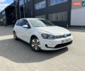 Белый Фольксваген e-Golf, объемом двигателя 0 л и пробегом 130 тыс. км за 10400 $, фото 3 на Automoto.ua