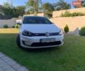 Белый Фольксваген e-Golf, объемом двигателя 0 л и пробегом 104 тыс. км за 9500 $, фото 14 на Automoto.ua