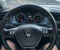 Белый Фольксваген e-Golf, объемом двигателя 0 л и пробегом 132 тыс. км за 10800 $, фото 19 на Automoto.ua