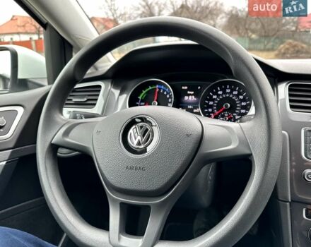 Білий Фольксваген e-Golf, об'ємом двигуна 0 л та пробігом 90 тис. км за 10300 $, фото 21 на Automoto.ua