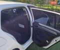Белый Фольксваген e-Golf, объемом двигателя 0 л и пробегом 62 тыс. км за 11200 $, фото 11 на Automoto.ua