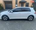 Белый Фольксваген e-Golf, объемом двигателя 0 л и пробегом 127 тыс. км за 9800 $, фото 4 на Automoto.ua