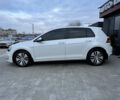Белый Фольксваген e-Golf, объемом двигателя 0 л и пробегом 154 тыс. км за 9900 $, фото 2 на Automoto.ua