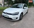Белый Фольксваген e-Golf, объемом двигателя 0 л и пробегом 116 тыс. км за 10200 $, фото 24 на Automoto.ua