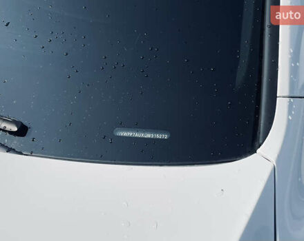 Белый Фольксваген e-Golf, объемом двигателя 0 л и пробегом 59 тыс. км за 9400 $, фото 12 на Automoto.ua