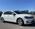 Белый Фольксваген e-Golf, объемом двигателя 0 л и пробегом 119 тыс. км за 8600 $, фото 6 на Automoto.ua