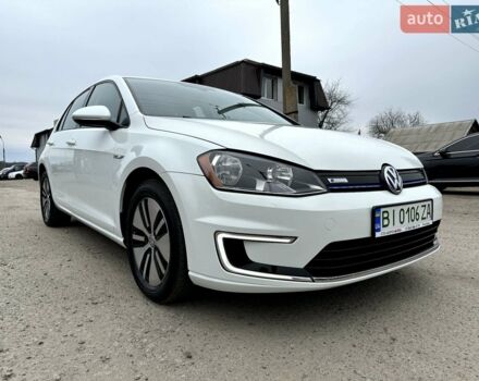 Білий Фольксваген e-Golf, об'ємом двигуна 0 л та пробігом 90 тис. км за 10300 $, фото 4 на Automoto.ua