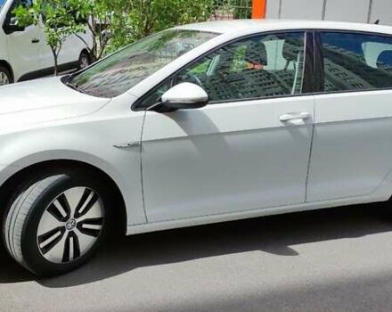 Белый Фольксваген e-Golf, объемом двигателя 0 л и пробегом 91 тыс. км за 8500 $, фото 9 на Automoto.ua