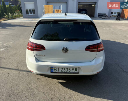 Белый Фольксваген e-Golf, объемом двигателя 0 л и пробегом 132 тыс. км за 10500 $, фото 1 на Automoto.ua