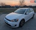 Білий Фольксваген e-Golf, об'ємом двигуна 0 л та пробігом 140 тис. км за 7999 $, фото 13 на Automoto.ua