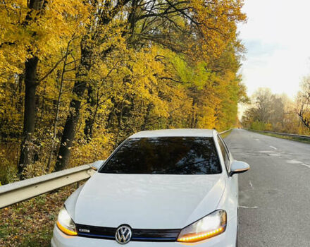 Белый Фольксваген e-Golf, объемом двигателя 0 л и пробегом 59 тыс. км за 9400 $, фото 9 на Automoto.ua