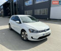 Белый Фольксваген e-Golf, объемом двигателя 0 л и пробегом 130 тыс. км за 10400 $, фото 6 на Automoto.ua