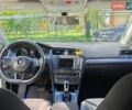 Белый Фольксваген e-Golf, объемом двигателя 0 л и пробегом 62 тыс. км за 11200 $, фото 8 на Automoto.ua