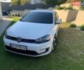 Белый Фольксваген e-Golf, объемом двигателя 0 л и пробегом 104 тыс. км за 9500 $, фото 11 на Automoto.ua