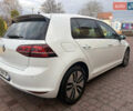 Белый Фольксваген e-Golf, объемом двигателя 0 л и пробегом 110 тыс. км за 8800 $, фото 21 на Automoto.ua