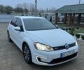Белый Фольксваген e-Golf, объемом двигателя 0 л и пробегом 93 тыс. км за 8000 $, фото 1 на Automoto.ua