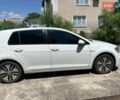 Белый Фольксваген e-Golf, объемом двигателя 0 л и пробегом 126 тыс. км за 9500 $, фото 6 на Automoto.ua