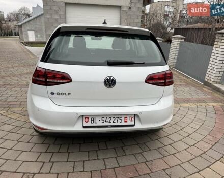 Білий Фольксваген e-Golf, об'ємом двигуна 0 л та пробігом 34 тис. км за 11999 $, фото 3 на Automoto.ua