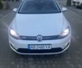 Белый Фольксваген e-Golf, объемом двигателя 0 л и пробегом 127 тыс. км за 9800 $, фото 1 на Automoto.ua