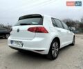 Белый Фольксваген e-Golf, объемом двигателя 0 л и пробегом 72 тыс. км за 12900 $, фото 7 на Automoto.ua