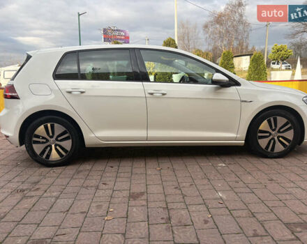 Белый Фольксваген e-Golf, объемом двигателя 0 л и пробегом 110 тыс. км за 8800 $, фото 19 на Automoto.ua